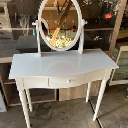 Desk / Vanity