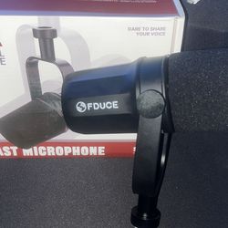 FDUCE SL40X Professional Dynamic XLR Microphone 