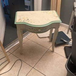 Awesome Antique Little Table One Drawer 