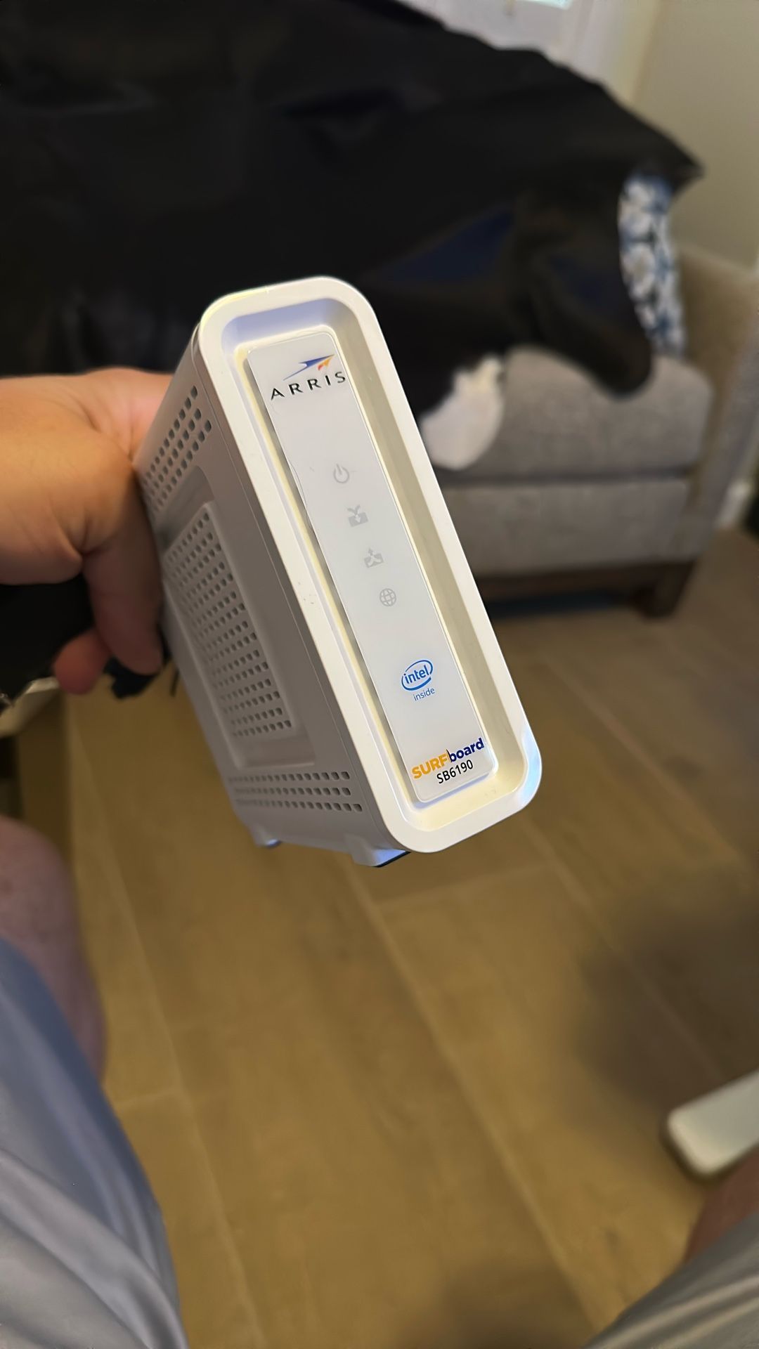 Arris Surfboard SB6190 Cable Modem