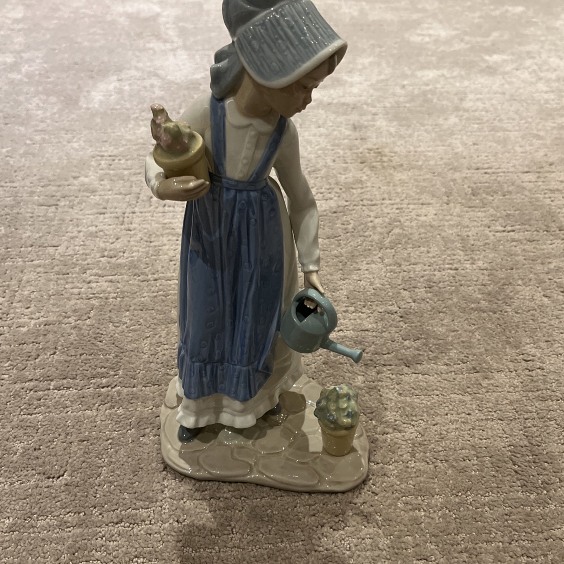 Lladro Nao Figurine With Flower Pot And Watering Can