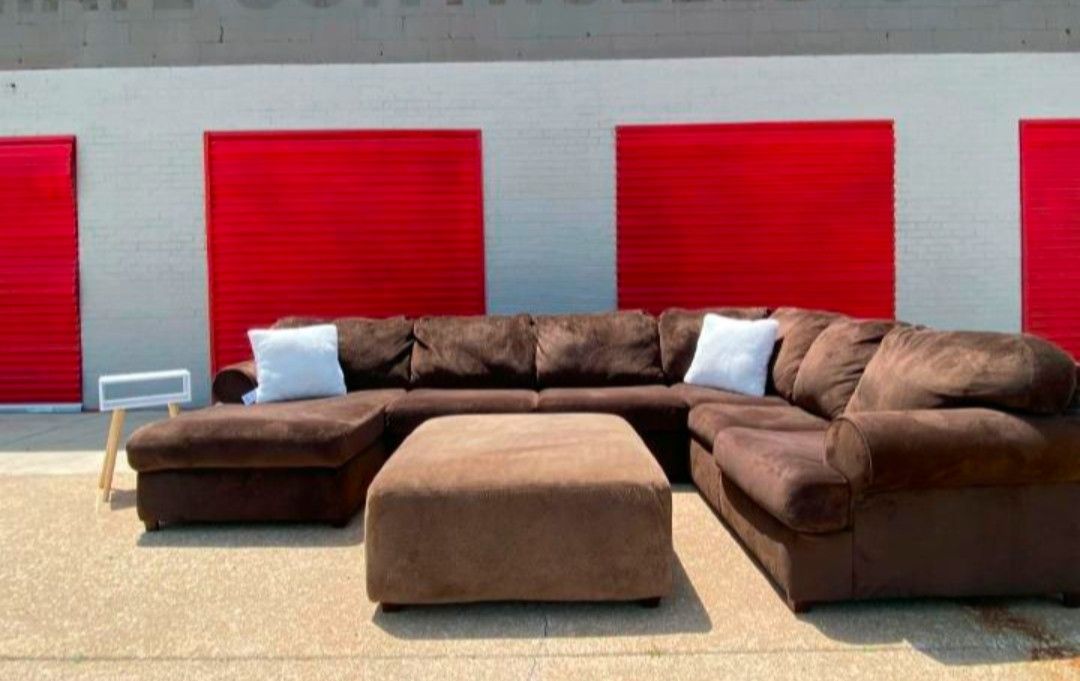 Sectional Ottoman couch