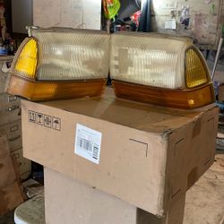 2000 F250 Head Lights 
