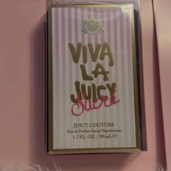 Juicy Couture  perfumes