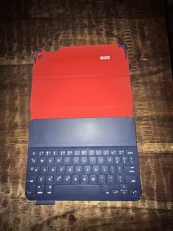 iPad Keyboard Case 