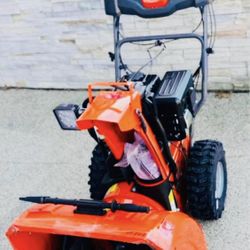 Husqvarna ST224 24-Inch 208cc Two Stage Electric Start Snow Blower