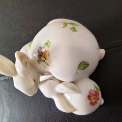 Vintage LENOX Floral Bunny Rabbit Figurine Hand Painted 14K Gold Gilding