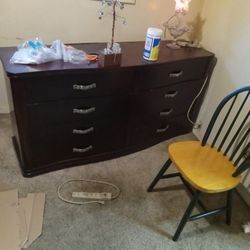 8 Drawer Dresser 