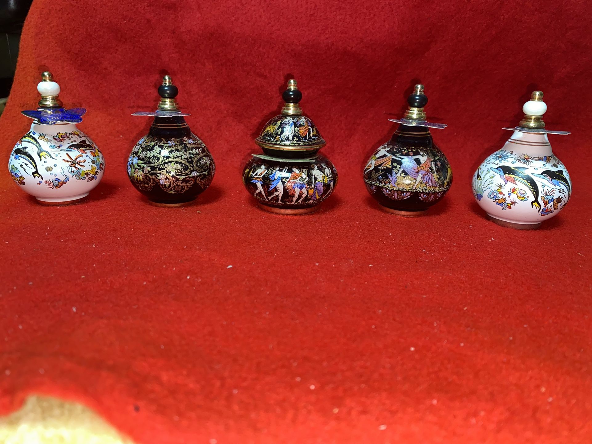 Vintage 3 Inch Set of 5 4 Oil/Perfume & 1 Oil/Cream 24k gold Ceramic Vase Collectibles (Read Description)