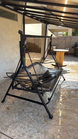 Patio swing