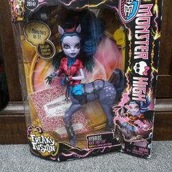 *Rare *Gen 1 Monster High Doll Freaky Fusion Avea Trotter