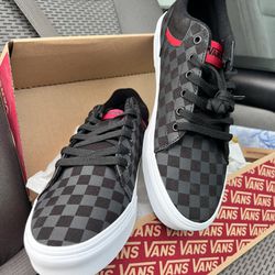 Men’s Vans Shoes Size 10.5 BRAND NEW