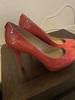 Micheal Kors Heels