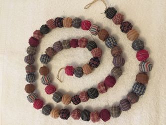 Handcrafted Homespun Christmas Garland