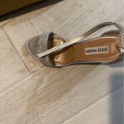 Steven Madden Heels Size 8