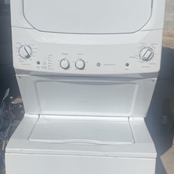 GE Stackable Washer &Dryer 