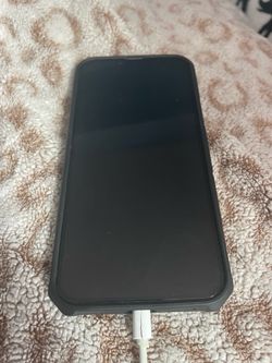 White iPhone 12 - 128G - unlocked