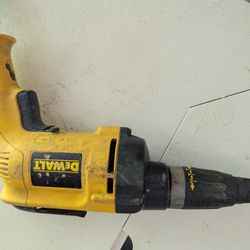 DeWalt DW257 Deck Drywall screw gun