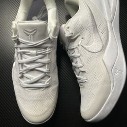Nike Kobe 8 Halo Size 9 Used