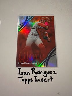 Ivan Rodriguez Texas Rangers Hall of Fame Catcher Topps Short Print Insert Card.