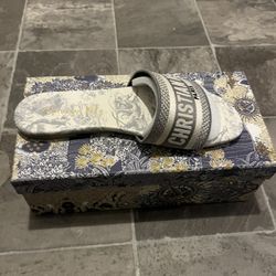 *Best Offers* Luxury Sandals