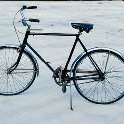 Vintage 1952 Schwinn Men’s Bike – Classic Cruiser / Roadster