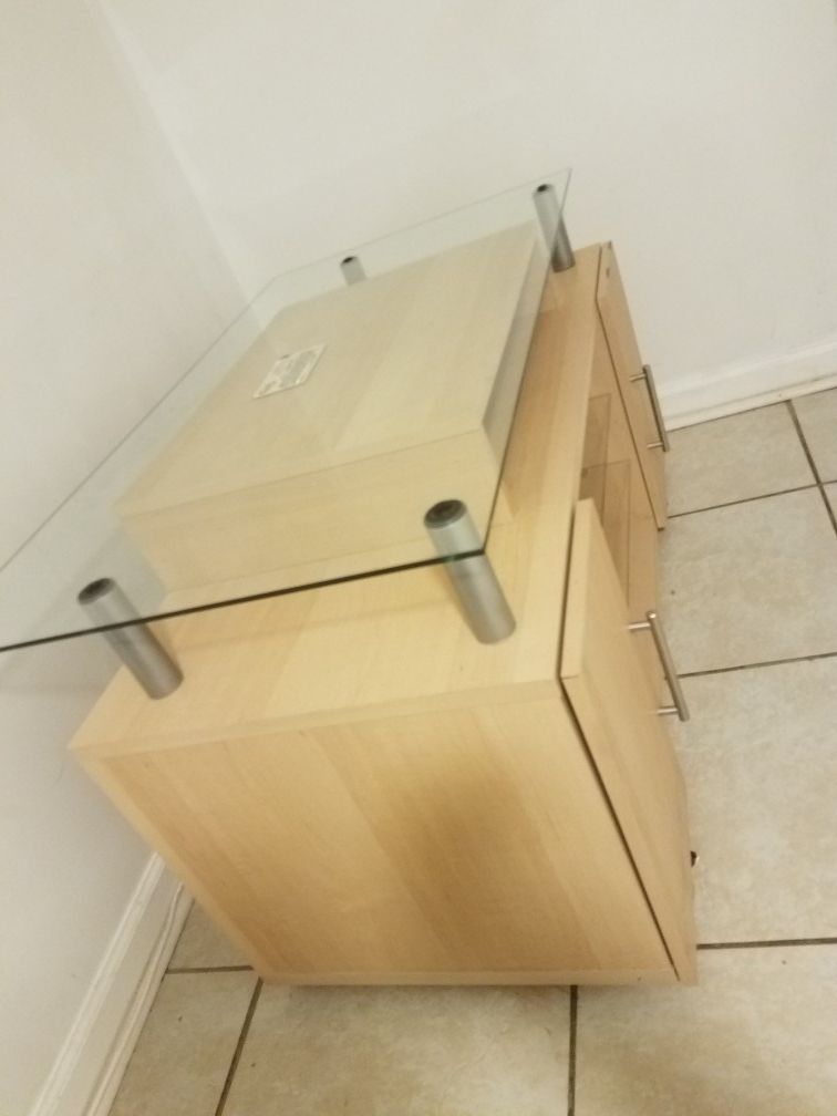 Tv stand