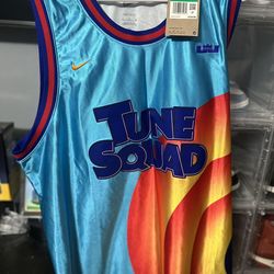 LeBron James Jersey XL Men Nike