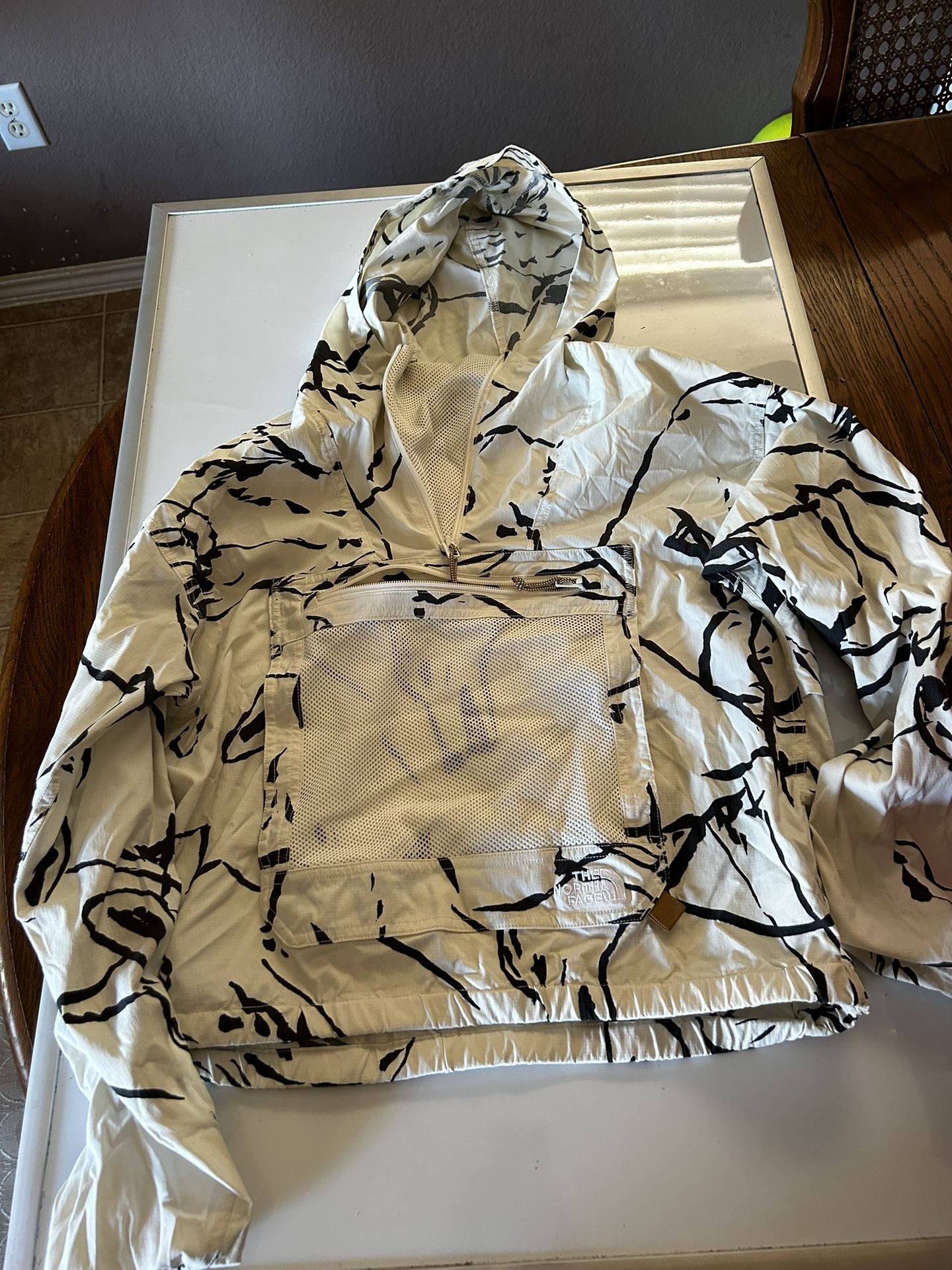 North Face Jacket (women’s)