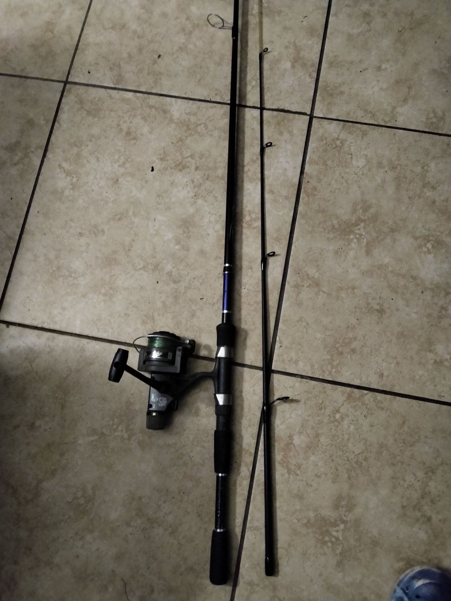 $20 Shimano ax spinning reel and Daiwa rod combo