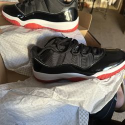 Air Jordan 11 Retro Low 10/5