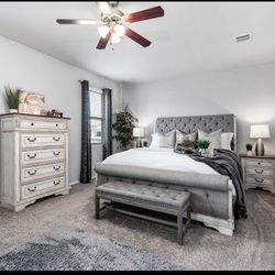 Raelyn King Bedroom Set - Great condition 