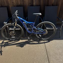 Specialized Mountain Bike