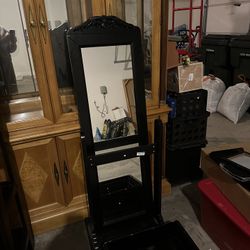 Perfect standing Mirror With Drawer