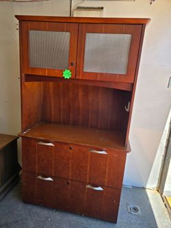 Matching cabinets with top hutch