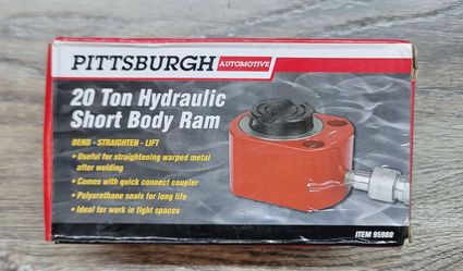Pittsburgh Automotive 20 Ton Hydraulic Short Body Ram