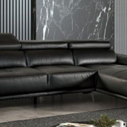 Brand New Black Leather Modern Style Sectional Sofa 