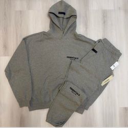 Grey essential set
