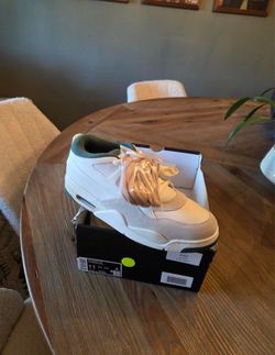 Air Jordan 4 Sneakers Size 11