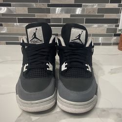 Jordan 4 Retro Fear
