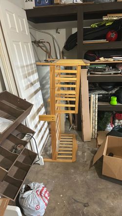Free toddler bed