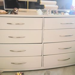 White 8 drawer dresser