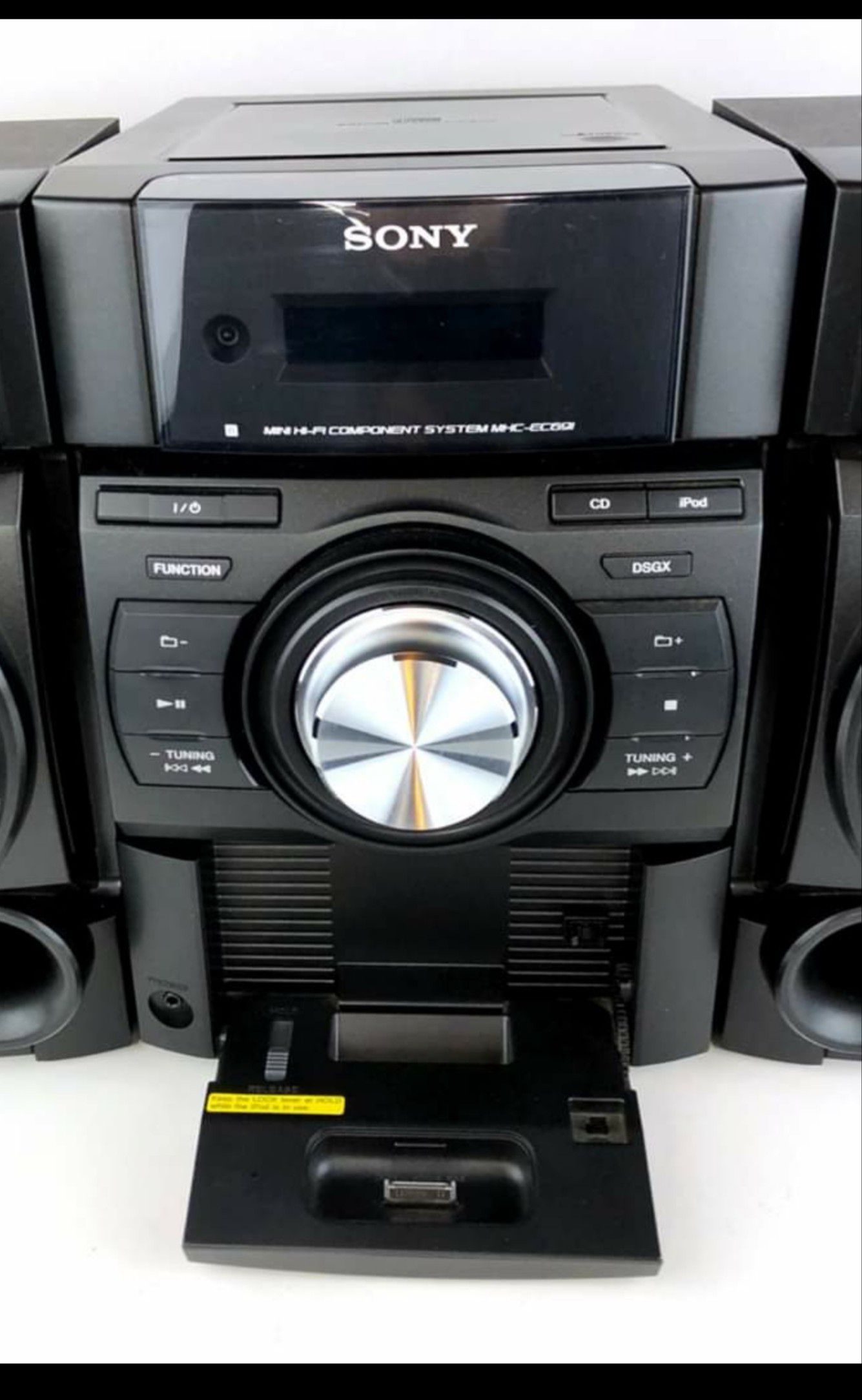 Sony stereo speaker system + radio, black w/ older iPhone/ ipod amount