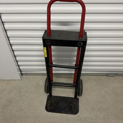 Milwaukee Hand Truck / Dolly – Model 30152 | Convertible 2-Wheel Cart