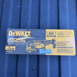 ATOMIC 20V MAX Cordless Brushless Oscillating Multi Tool (Tool Only)