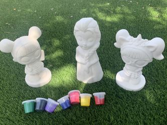 Ceramic figures