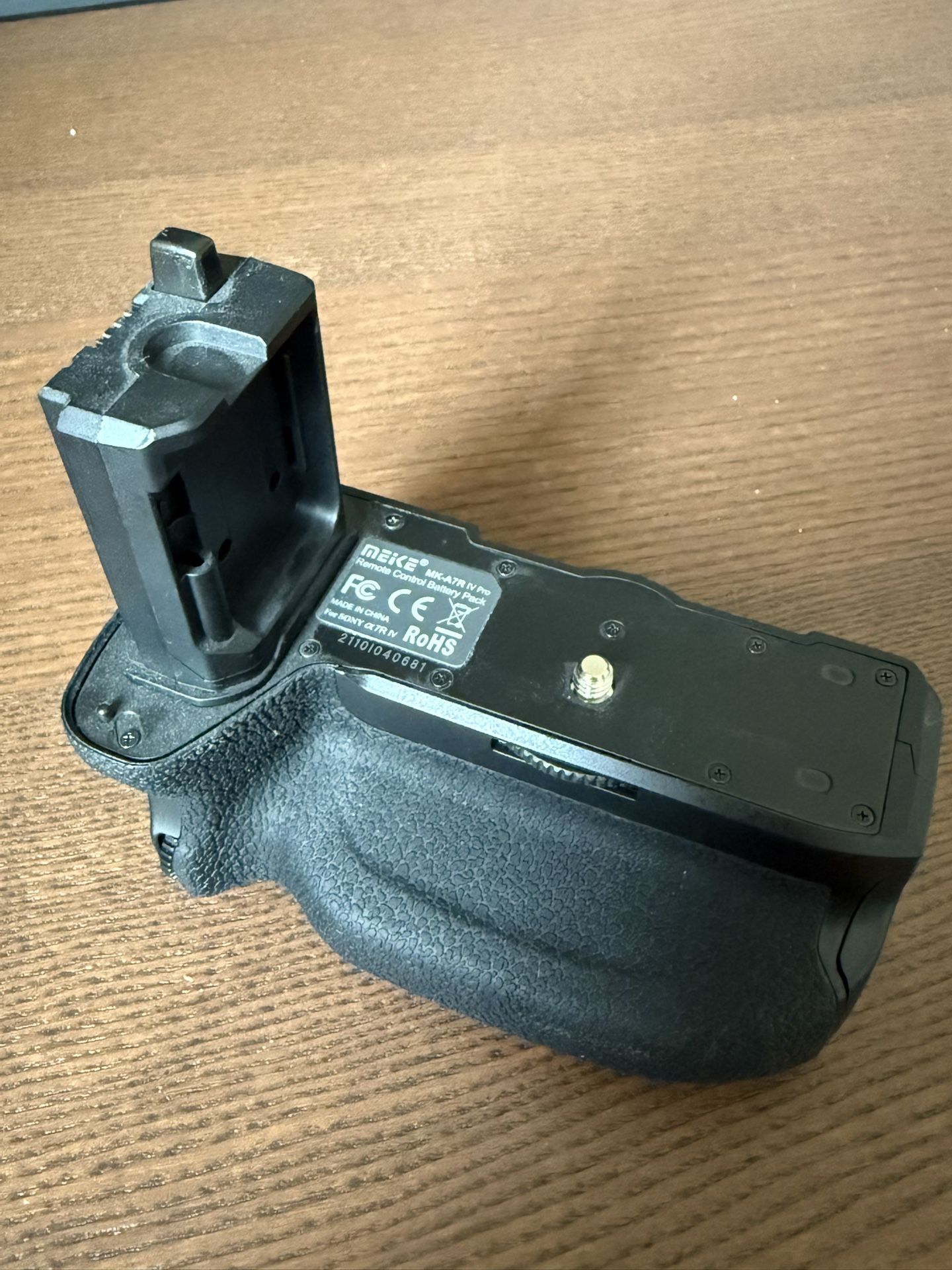 Meike MK-A7R IV Battery Grip for Sony A7R IV / A9 II / A7 IV / A1 / A7S III