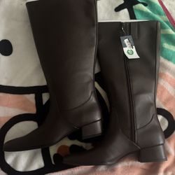 Dark Chocolate Brown boots (10wide)