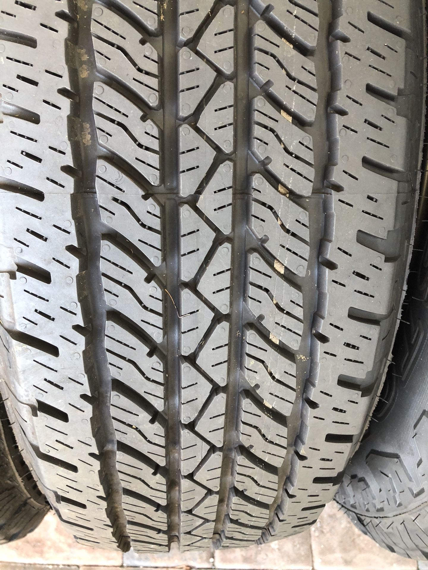 (2) Bridgestone Dueler 245/75/17 year 2021