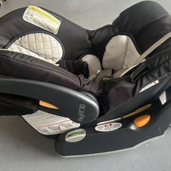 Chicco KeyFit30 Baby Car Seat
